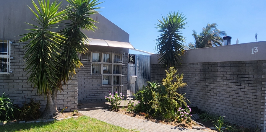 2 Bedroom Property for Sale in Bonnie Brae Western Cape